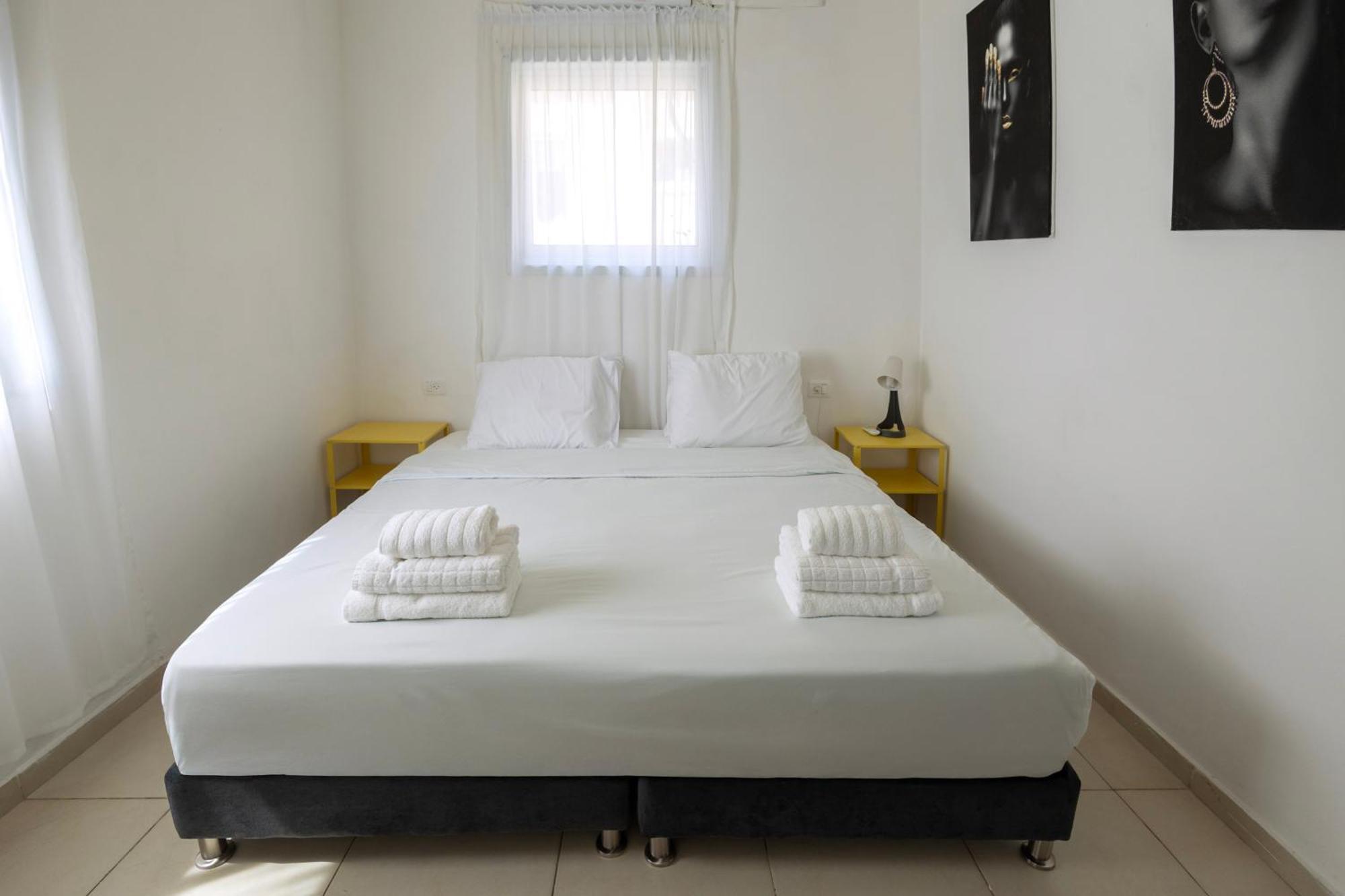 Tlv Port Perfect 1bd With A Shelter *