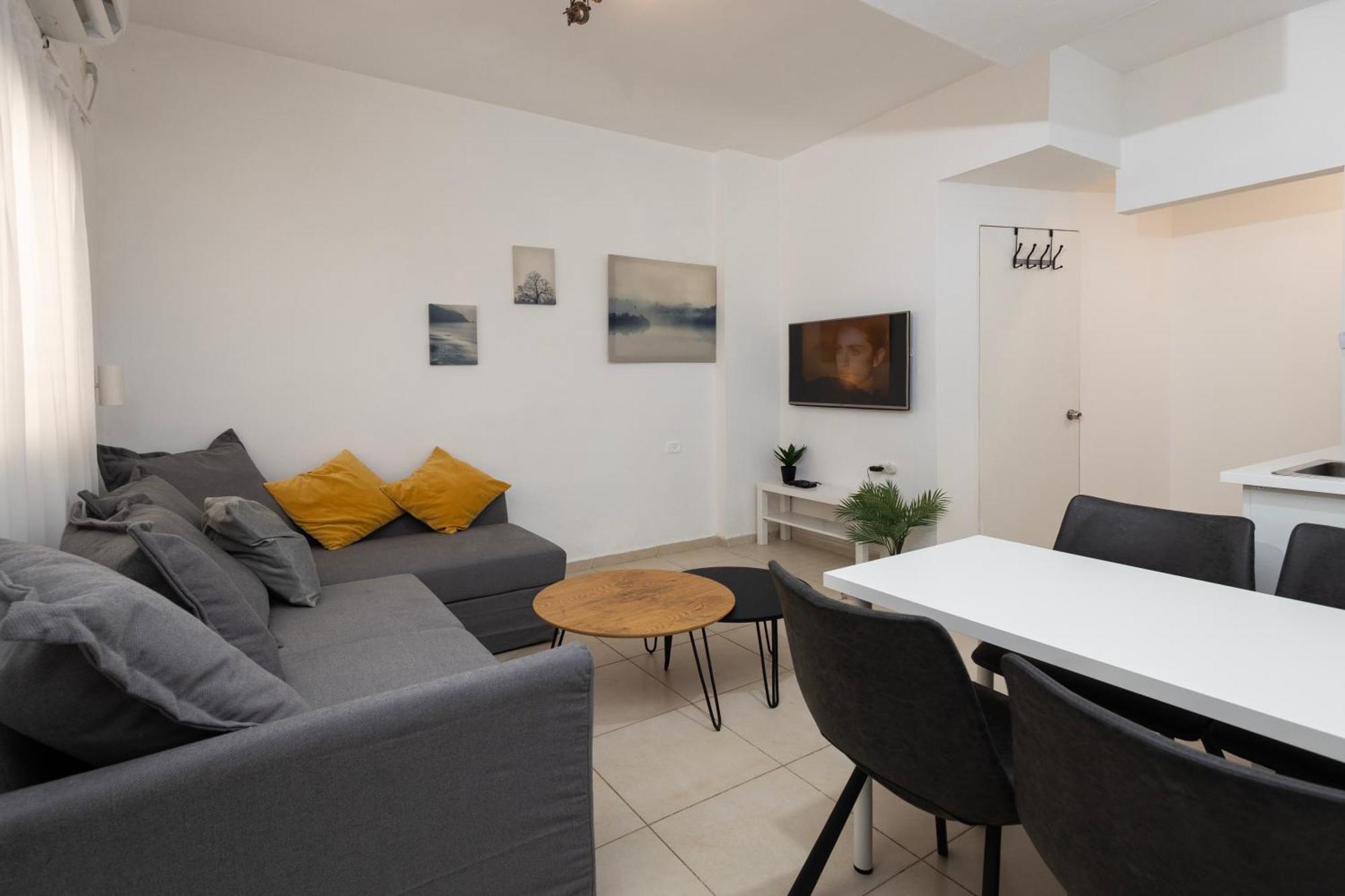 Appartement Tlv Port Perfect 1bd With A Shelter